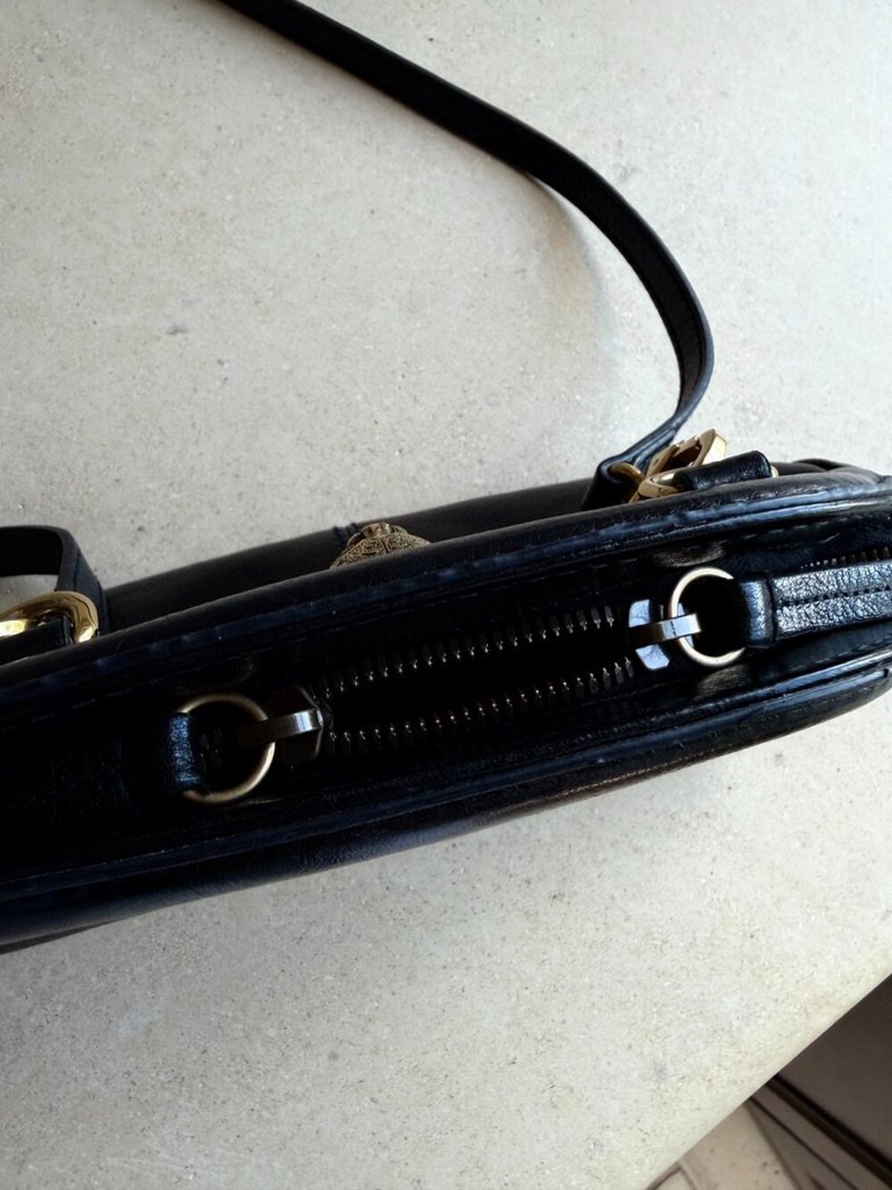 Gucci GG Marmont, Tiger Head, Shoulder Strap Leather Purse - Picture 14 of 16